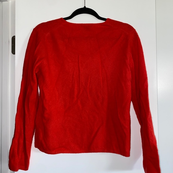 100% chashmere crop v-neck sweater - Picture 3 of 3